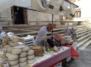 1899959_742908295783262_7281401962916191467_n